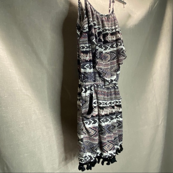 Southwestern Pattern Jumpsuit w/Pockets - Picture 5 of 6